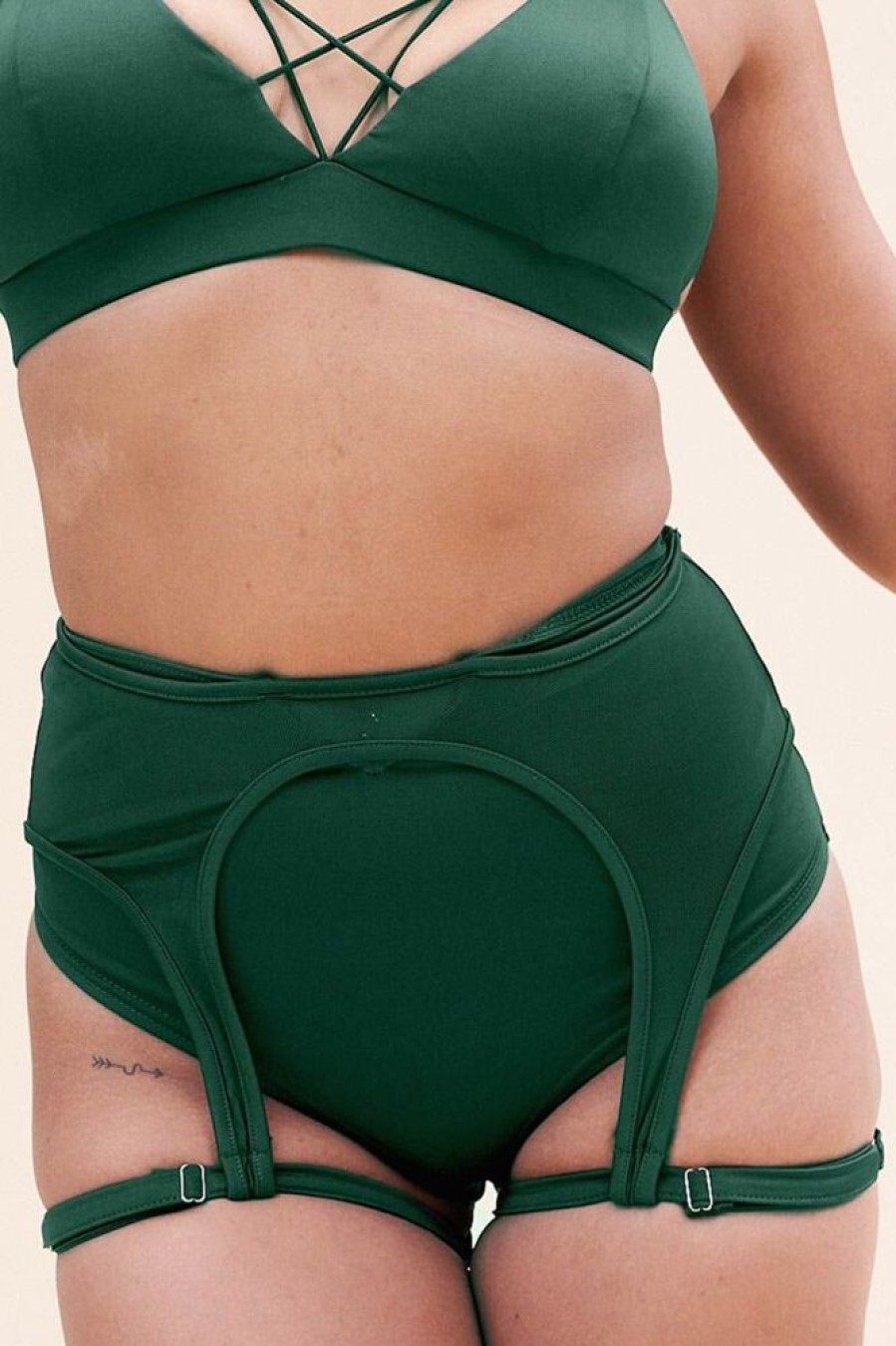 Pole Dance Wear Lunalae | Lunalae Shorts High Waist Cora Moos Green